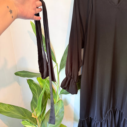 Amaya Long Sleeve Tiered Dress Black – Size 10