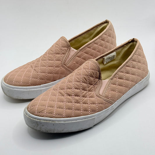 Life & Sole Blush Quilted Slip On Sneakers Size 8 Womens