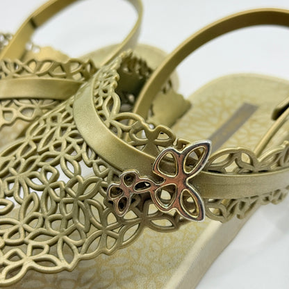 Ipanema x Gisele Bündchen Gold Butterfly Sandals – Size 9