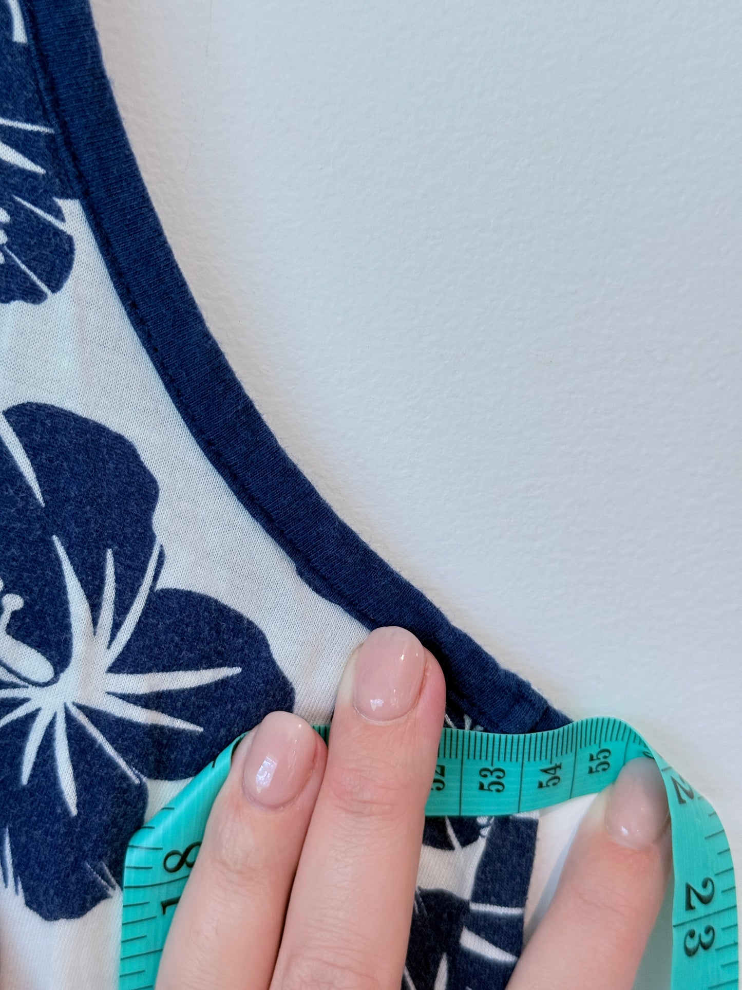 Brand Unknown Size U/Arm to U/Arm 55cm Maxi Dress