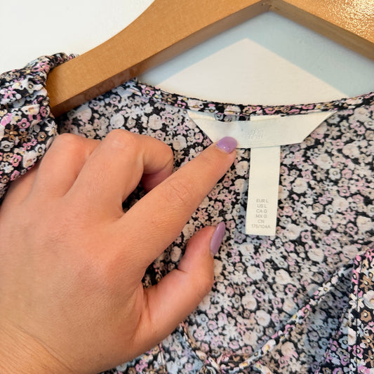 H&M Floral Long Sleeve Blouse – Size L