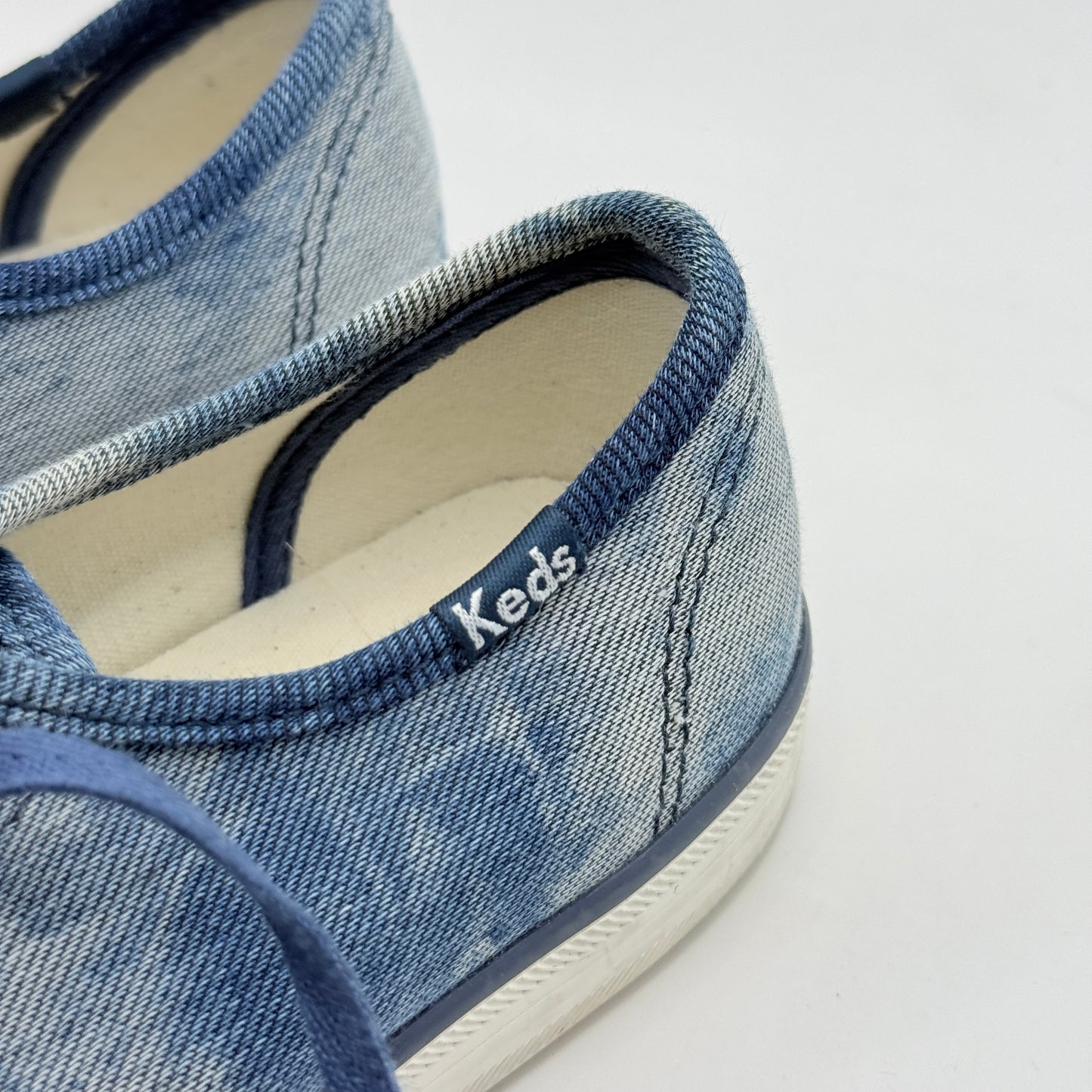 Keds Blue Denim Wash Canvas Sneakers – Size 5