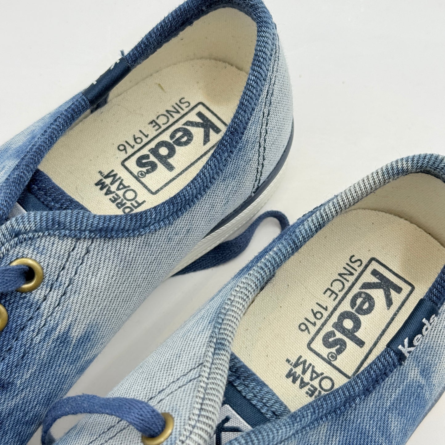 Keds Blue Denim Wash Canvas Sneakers – Size 5