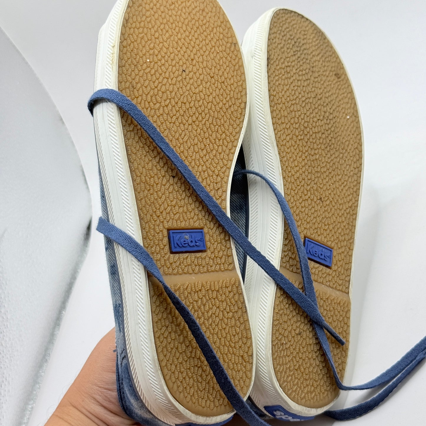 Keds Blue Denim Wash Canvas Sneakers – Size 5