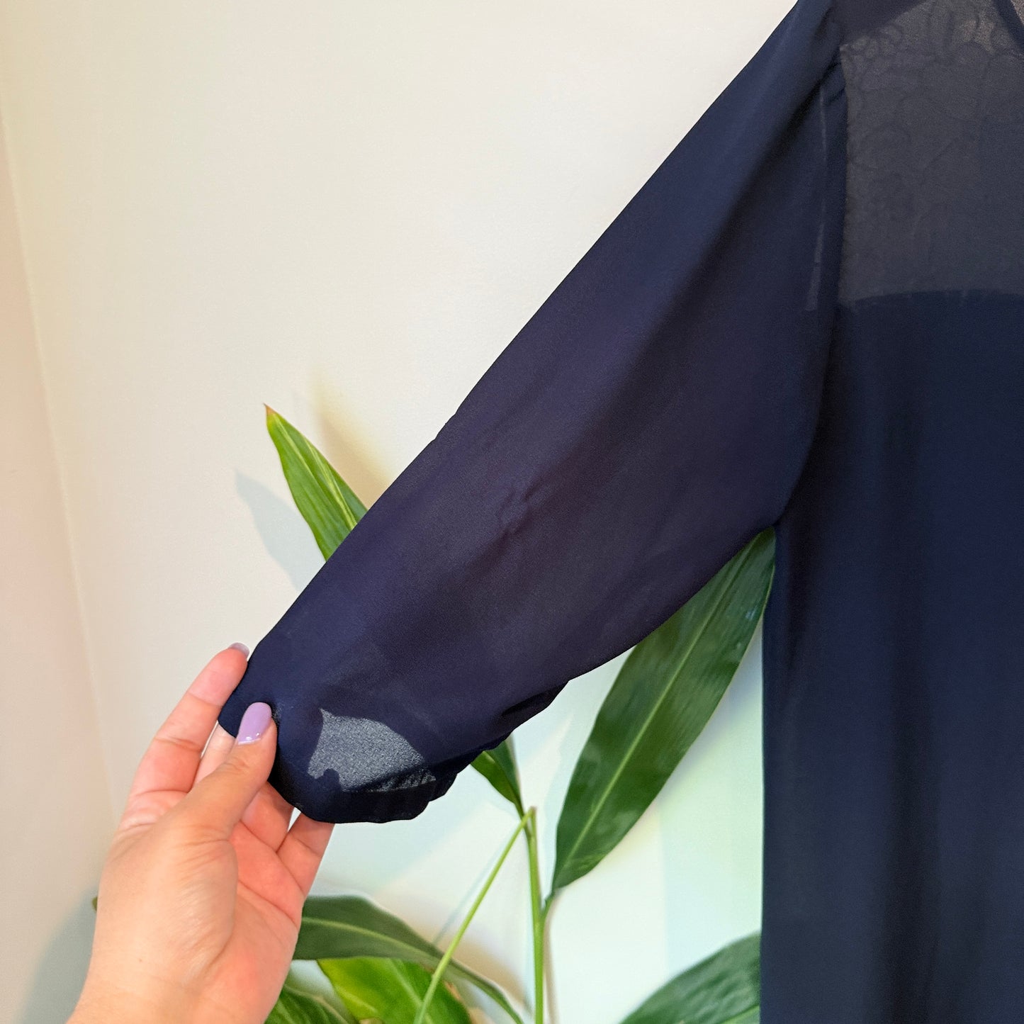 Augustine International Lace Chiffon Dress – Navy Blue – Size M