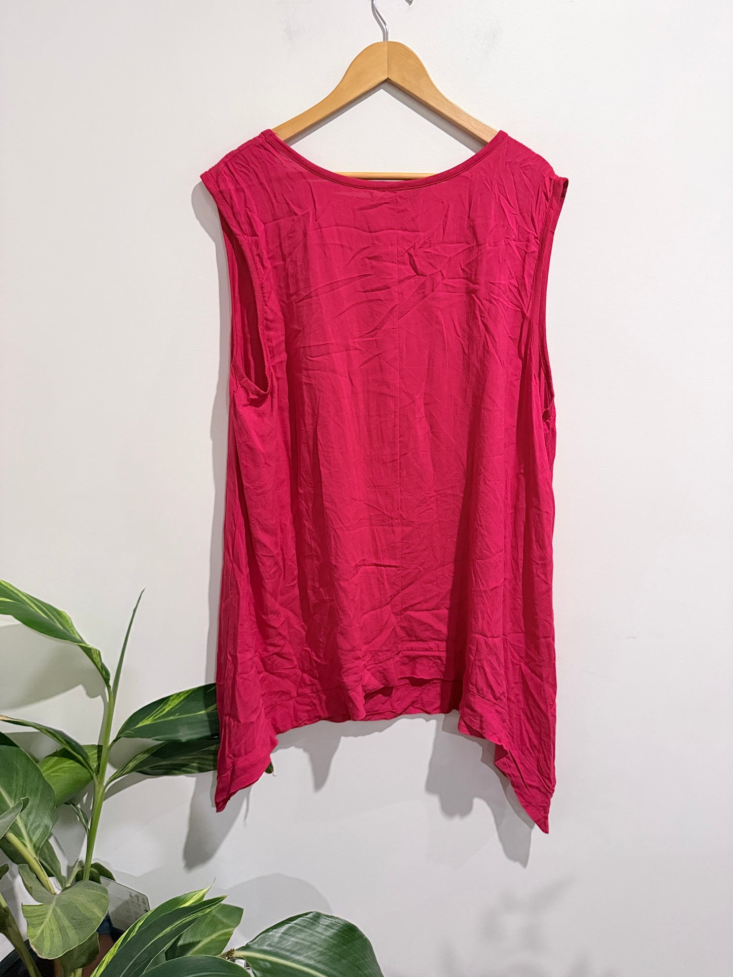 Kate Madison Sleeveless Drape Top Rouge Pink Size 24
