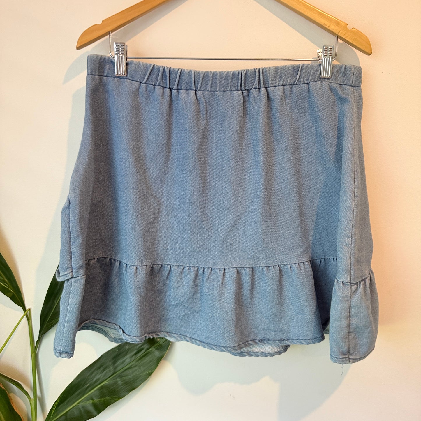 Supre Asymmetric Ruffle Skirt Denim Look - XL