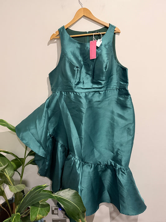 Shein Curve Emerald Green Satin Ruffle Dress Size 3XL Sleeveless Party Dress