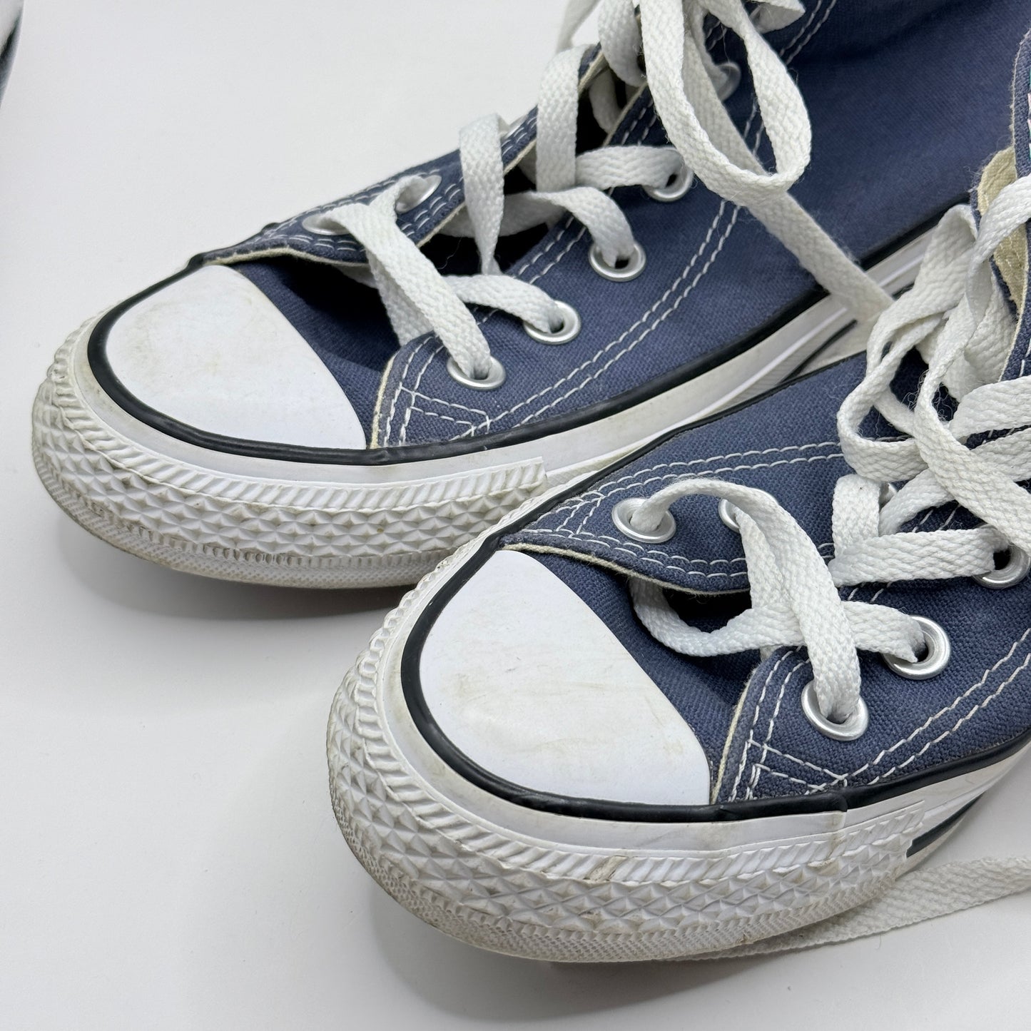 Converse Chuck Taylor All Star High Top Sneakers Mens 4 / Womens 5