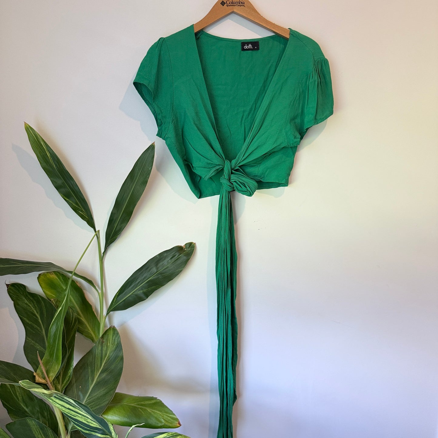 Dotti Tie Front Crop Top – Green – Size 14