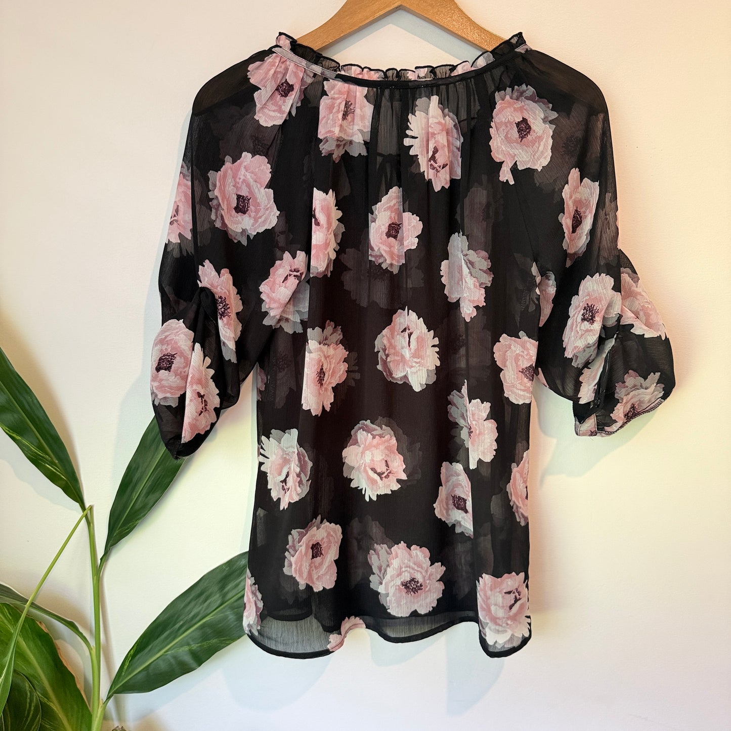 Ella J Floral Peasant Blouse Black - Size 8