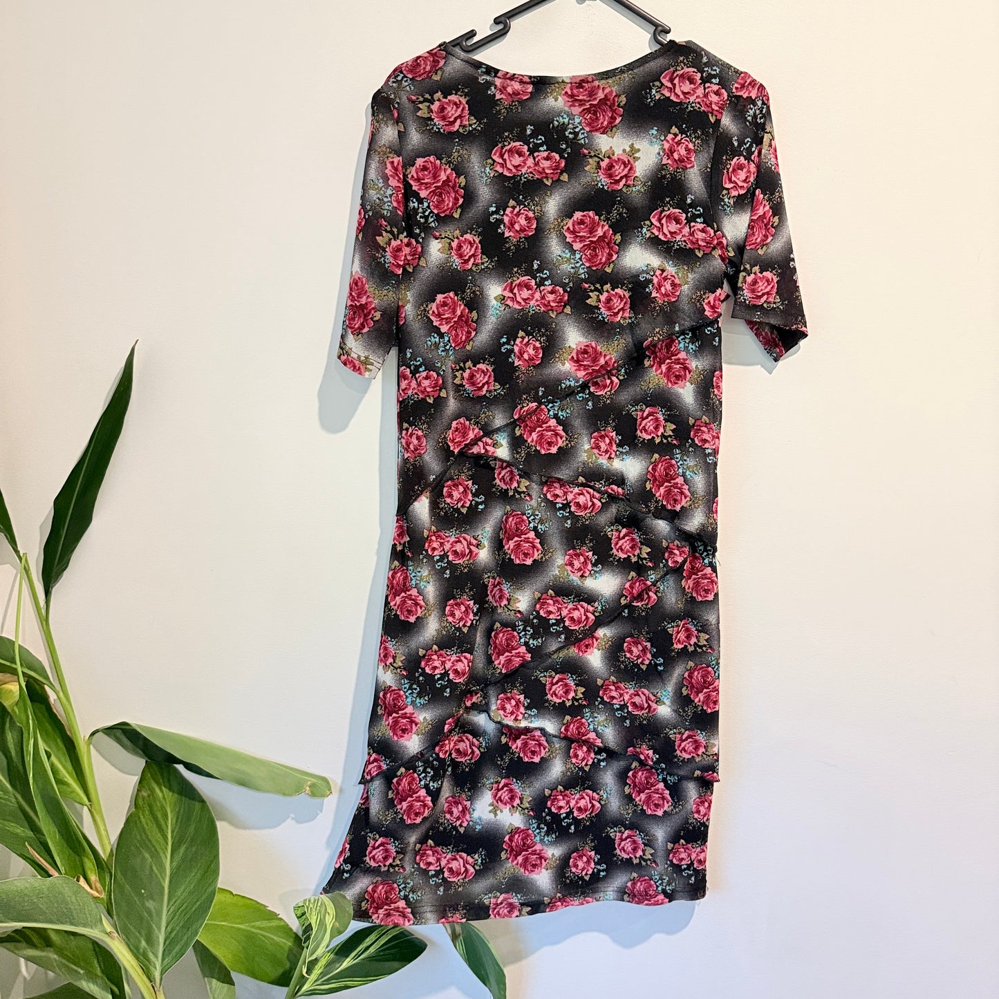 Merric Size 8 Floral Dress