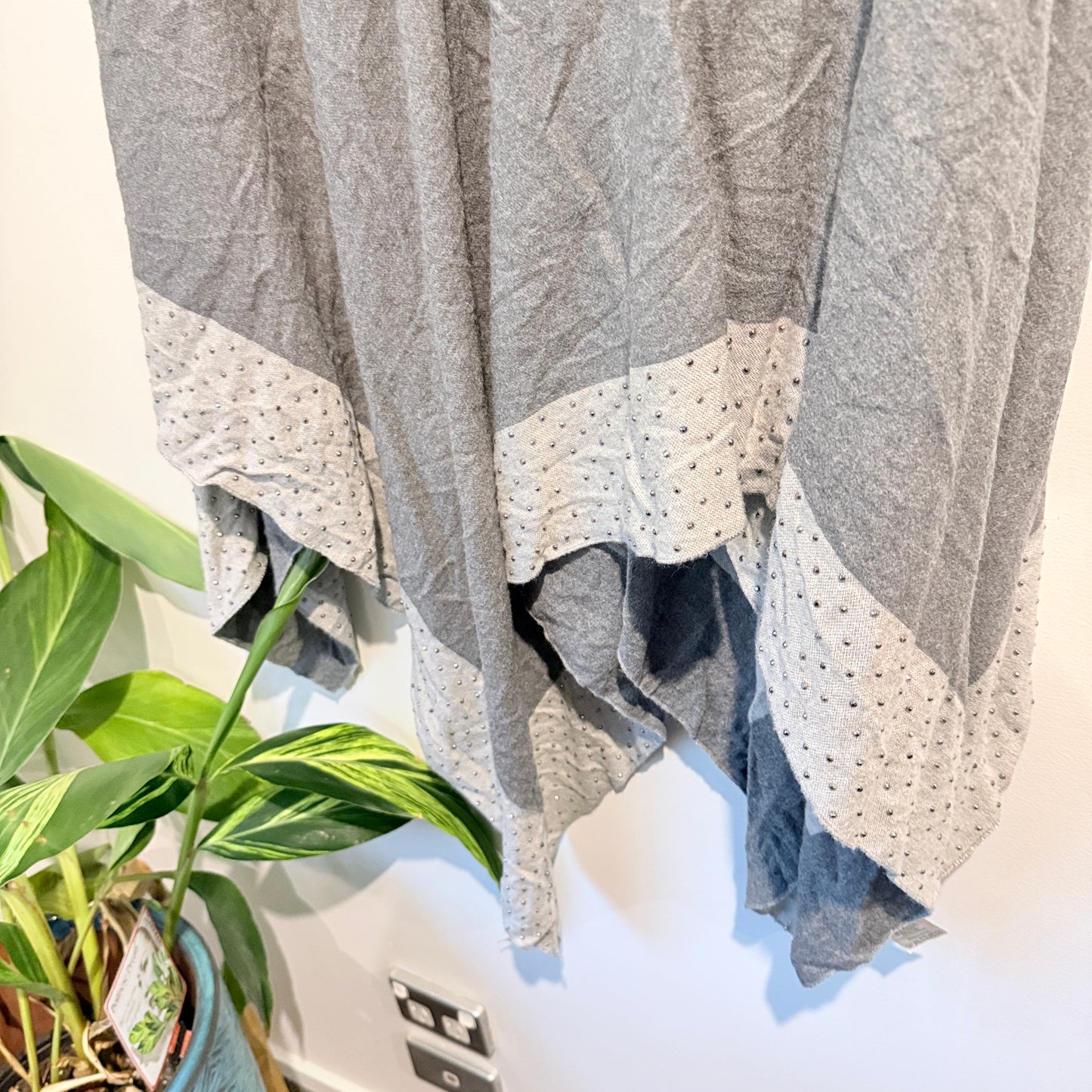 Redcurrent Size Unknown Shawl Wrap Poncho Cardigan