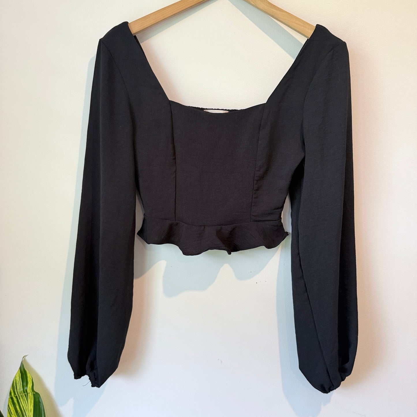 Altar'd State Size S Crop Top