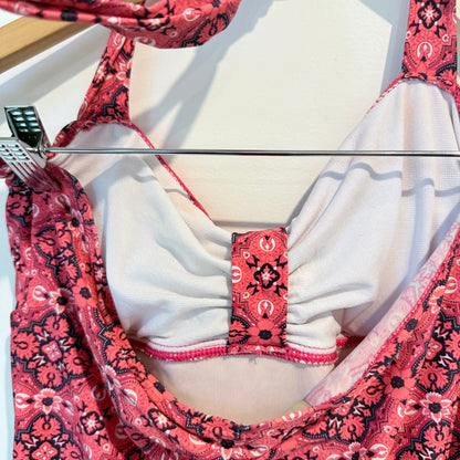 Trail Size L Patterned Swimsuit