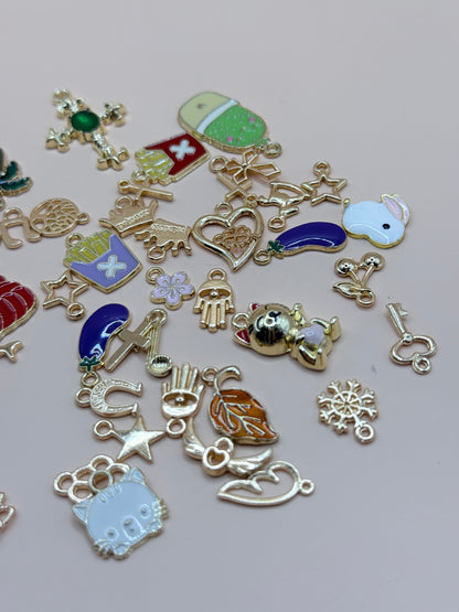 Mixed Charm Pendant Set