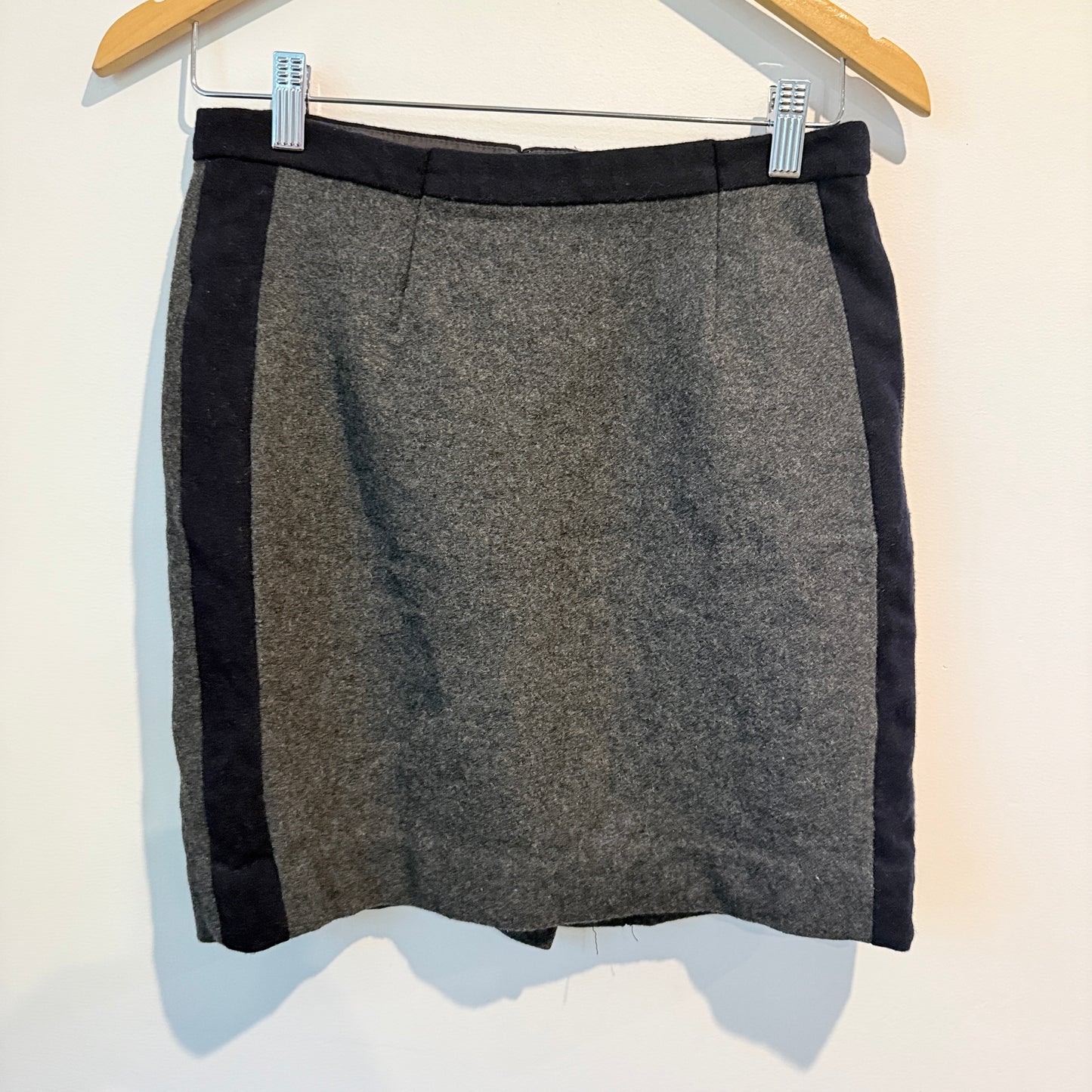 Gray Wool Pencil Skirt Size 4 / 74cm waist