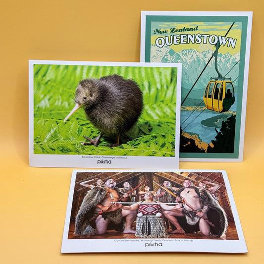 New Zealand Scenic & Cultural Postcards Set