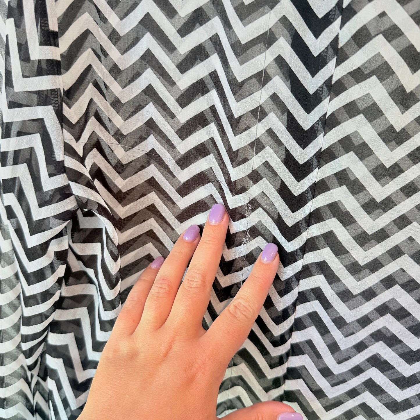 Annabel’s Closet Chevron Blouse – Size 12