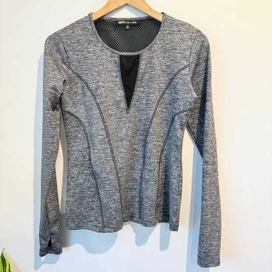 Honey & Sparkle M Grey Long-Sleeved Athletic Top