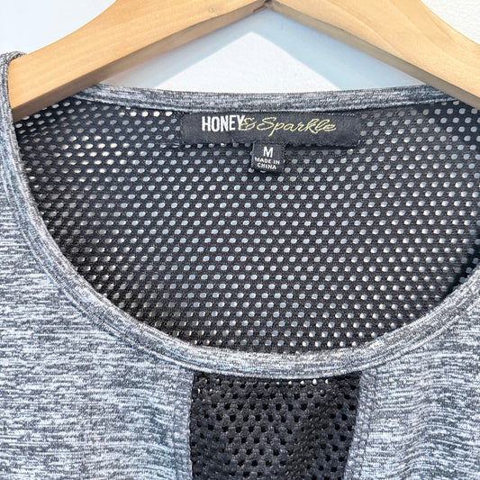Honey & Sparkle M Grey Long-Sleeved Athletic Top