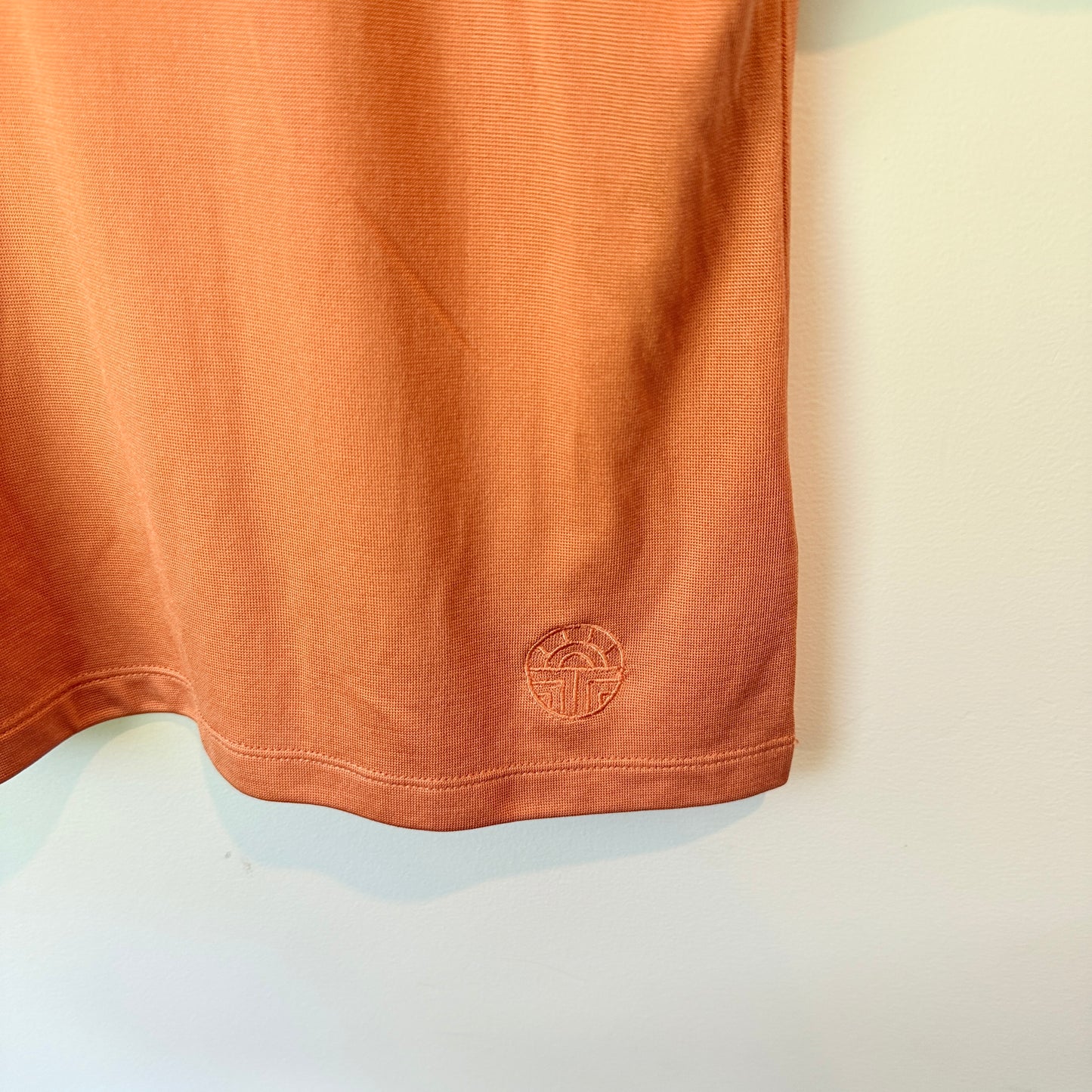 Féraud Scoop Neck Short Sleeve Silk Top – Coral – Size 44