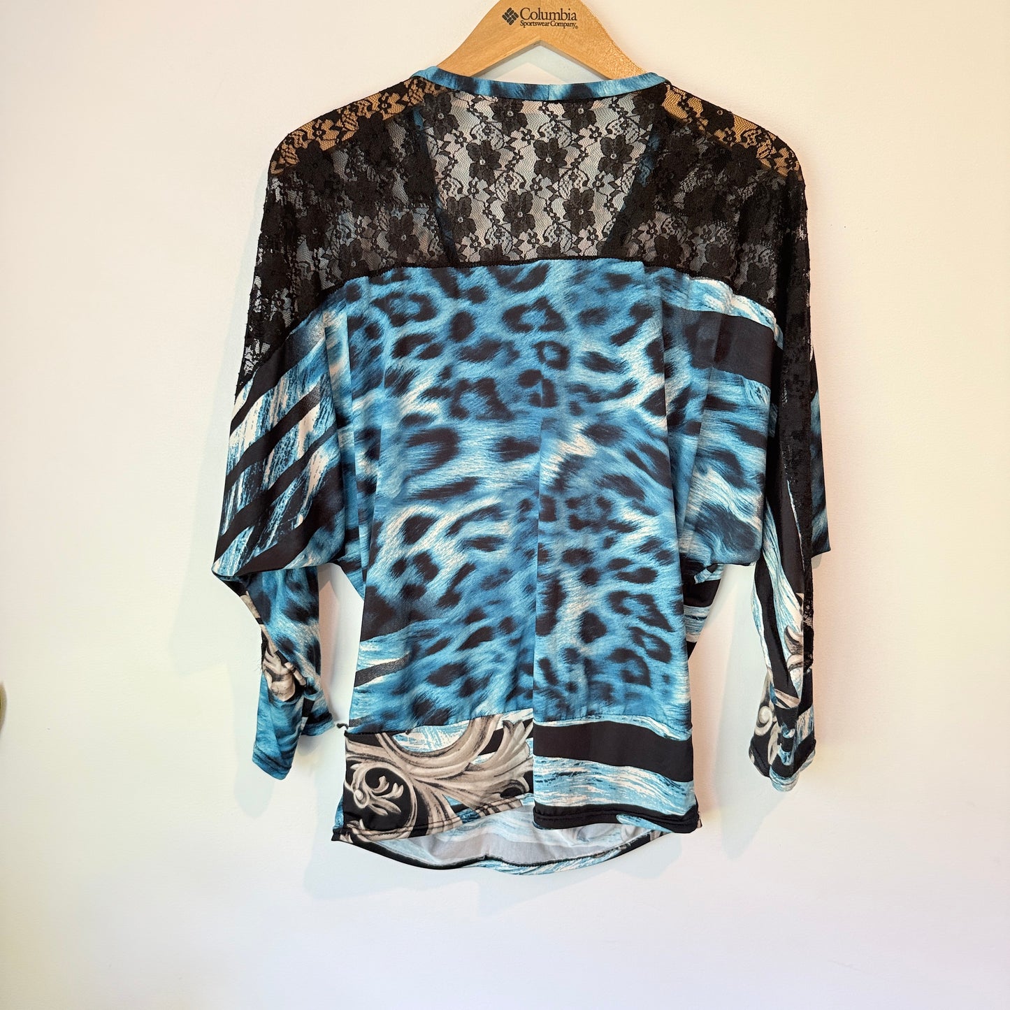 Unknown Brand Lace Panel Zip Front Top - 55cm U/Arm