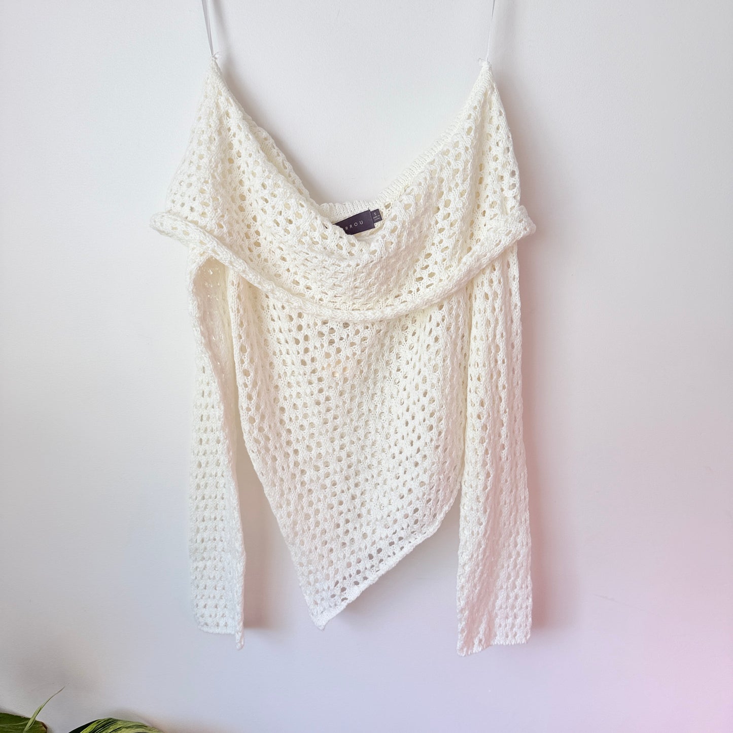 Mirrou Crochet Off-Shoulder Knit Top – Beige – Size S