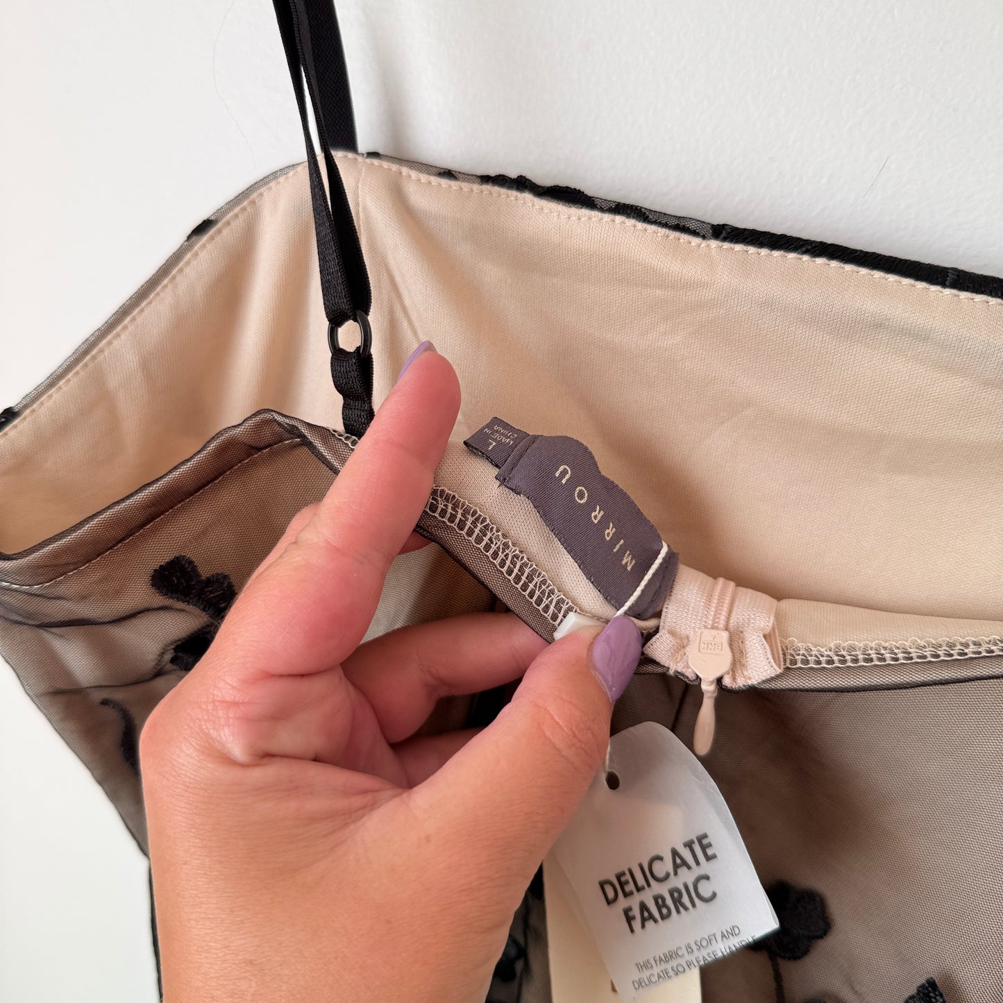 Mirrou Black Floral Lace Overlay Dress – Size L