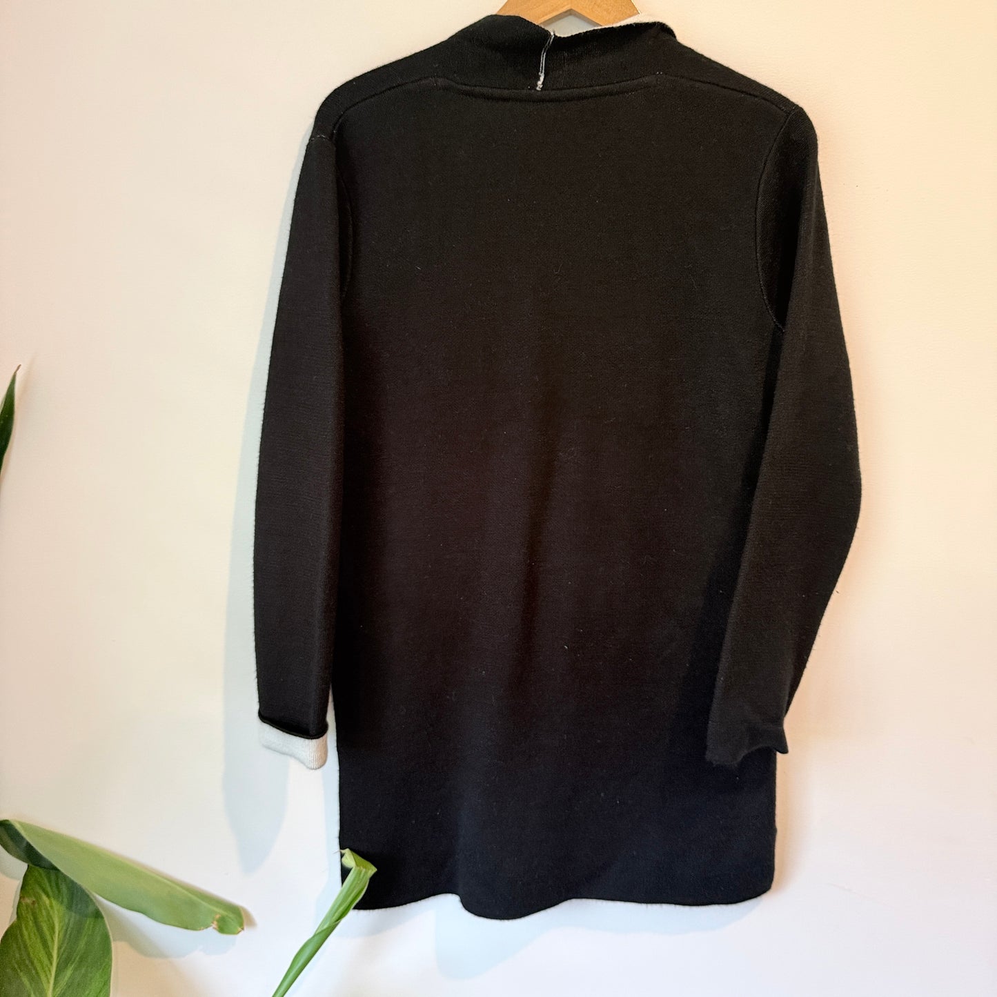 Goelia Size M Open-Front Longline Acrylic Cardigan
