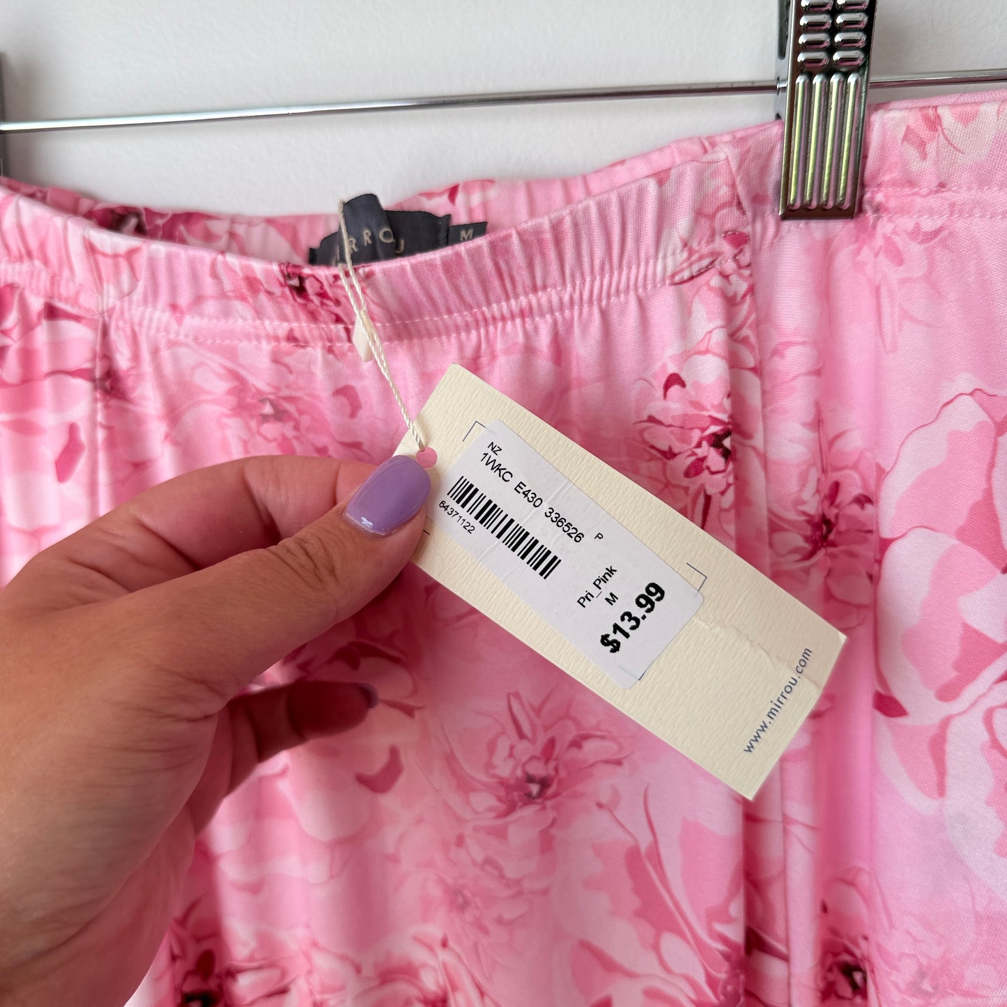 Mirrou Pink Floral Maxi Skirt – Size M