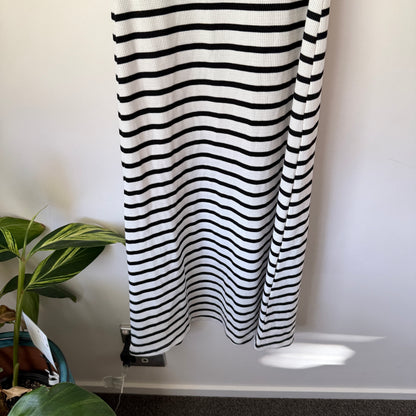 Mirrou Black & White Striped Maxi Dress – Size L