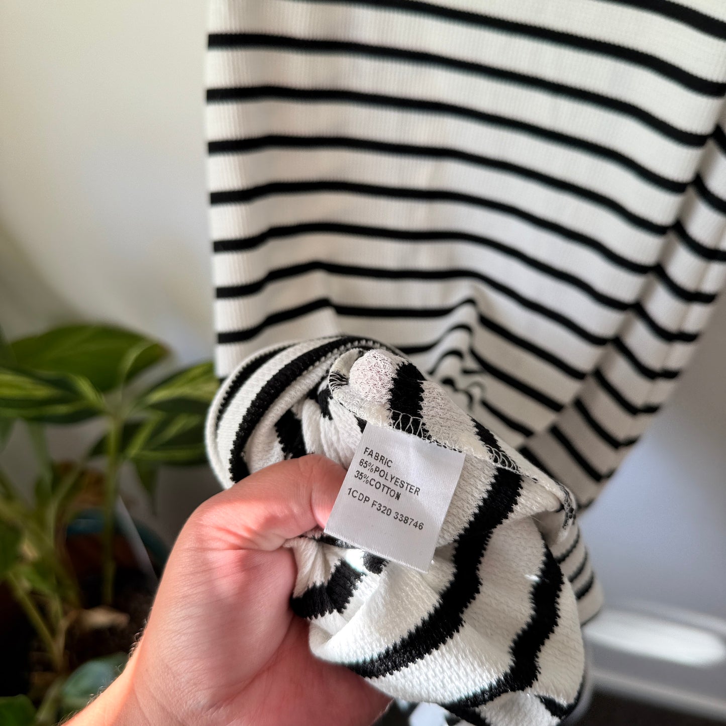 Mirrou Black & White Striped Maxi Dress – Size L