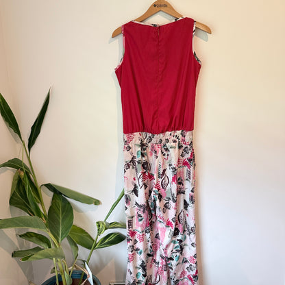 Meee!! Size M Sleeveless Jumpsuit