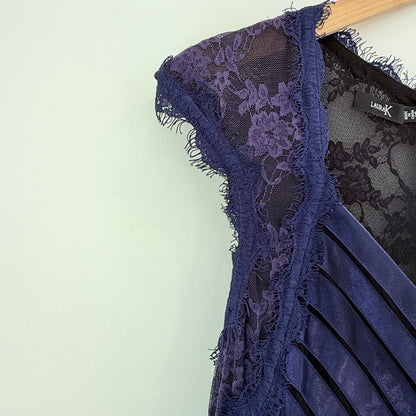 Size 10 Shimmery Lace Tiered Cocktail Dress