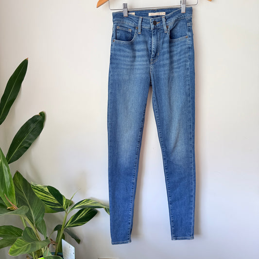 Levi’s Premium Size 25 High-Rise Skinny Blue Denim Jeans