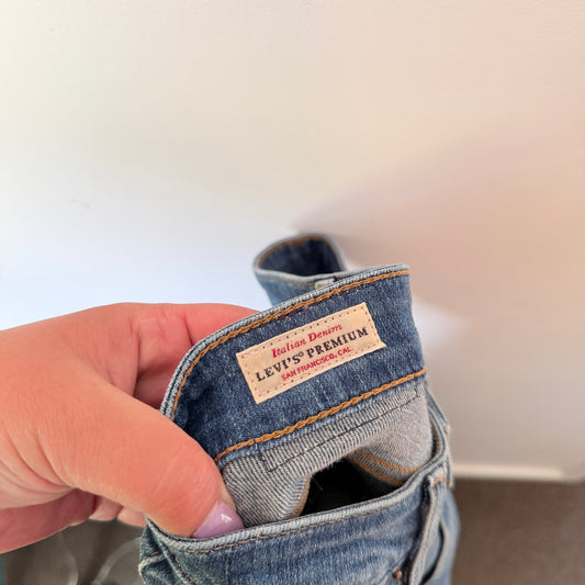 Levi’s Premium Size 25 High-Rise Skinny Blue Denim Jeans