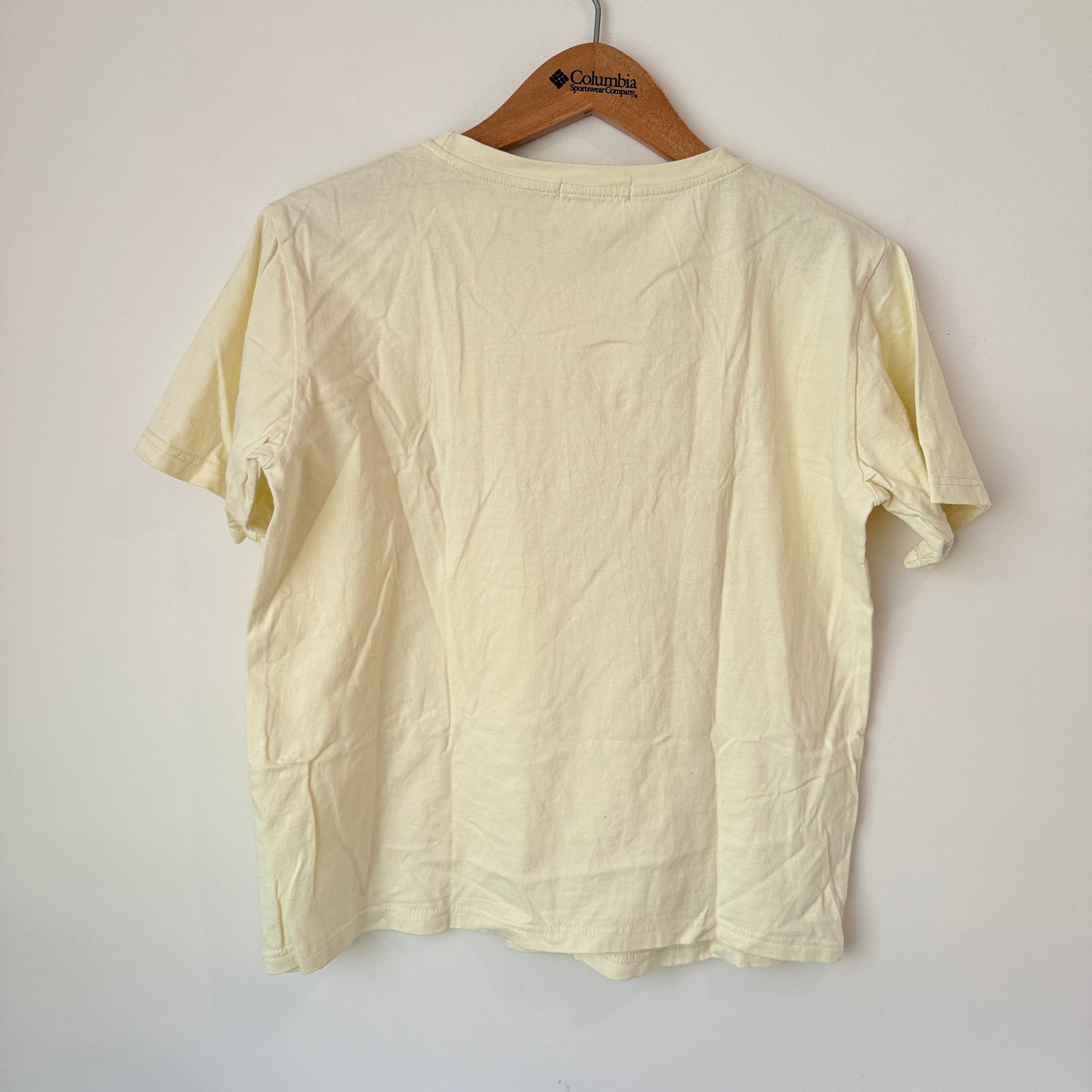 Peach Size U/Arm to U/Arm 49cm Light Yellow Cotton T-Shirt