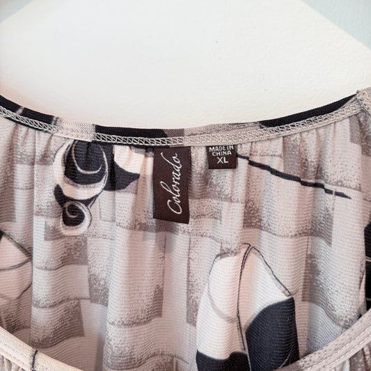 Colorado Size XL Women’s Abstract Floral Scoop-Neck Blouse