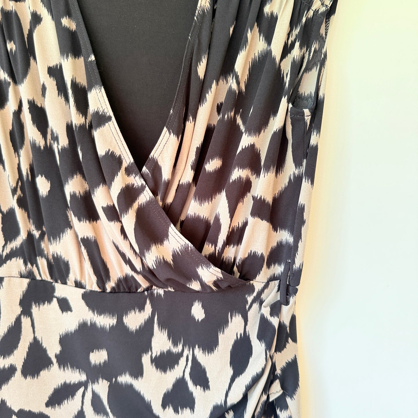 Rebecca Ruby Black and Tan Floral Print Dress - S