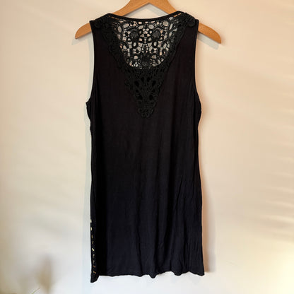 Brand Unknown Black Sleeveless Gold Embellished Top Size U/Arm to U/Arm 46cm
