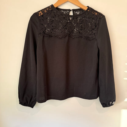 Brand Unknown Size M Black Lace Combination Blouse
