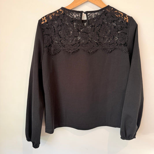 Brand Unknown Size M Black Lace Combination Blouse