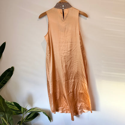 Roberto Milona Size 6 Peach-Colored Sleeveless Dress
