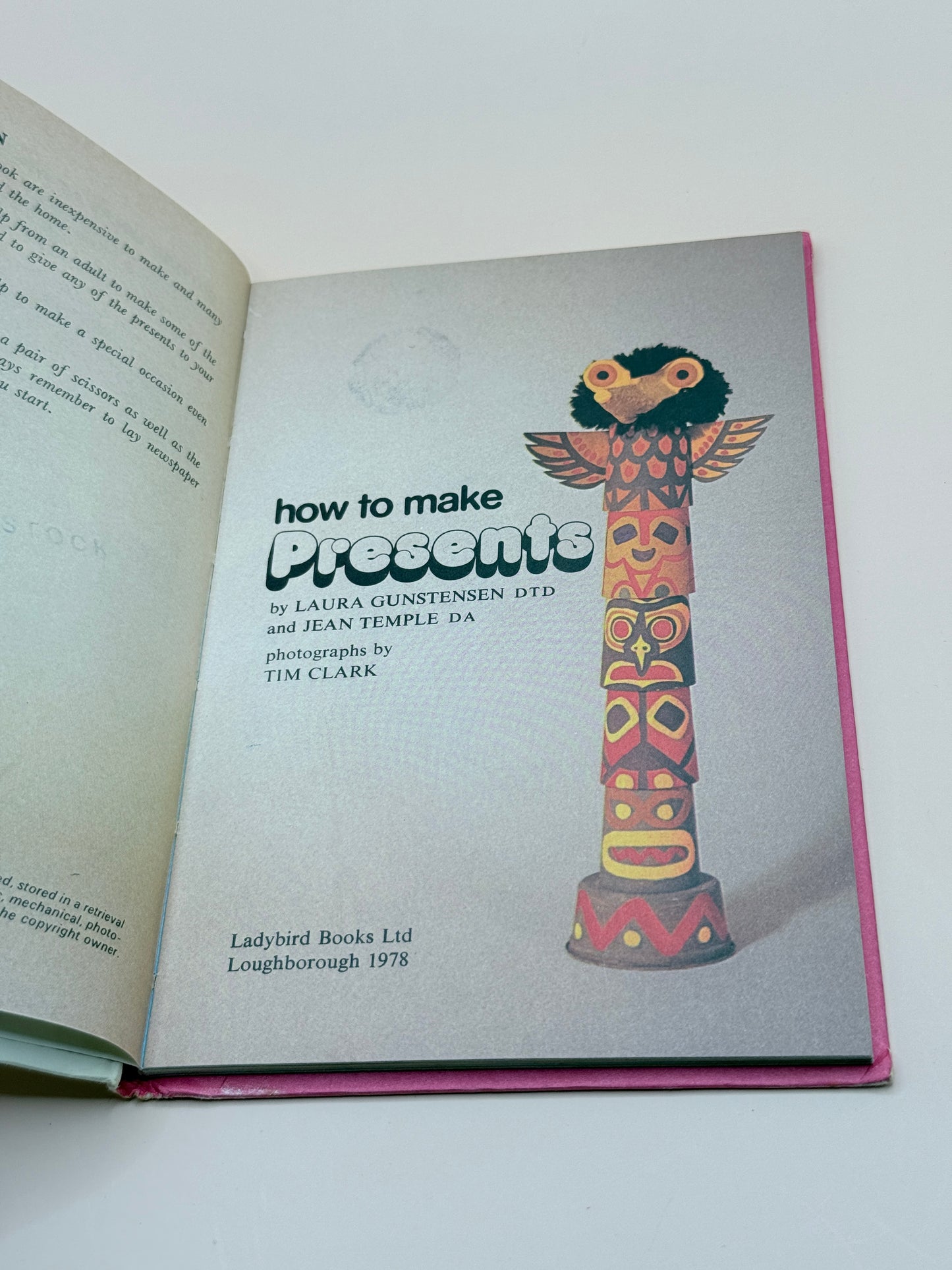 Ladybird How to Make Presents by Laura Guntsensen and Jean Temple