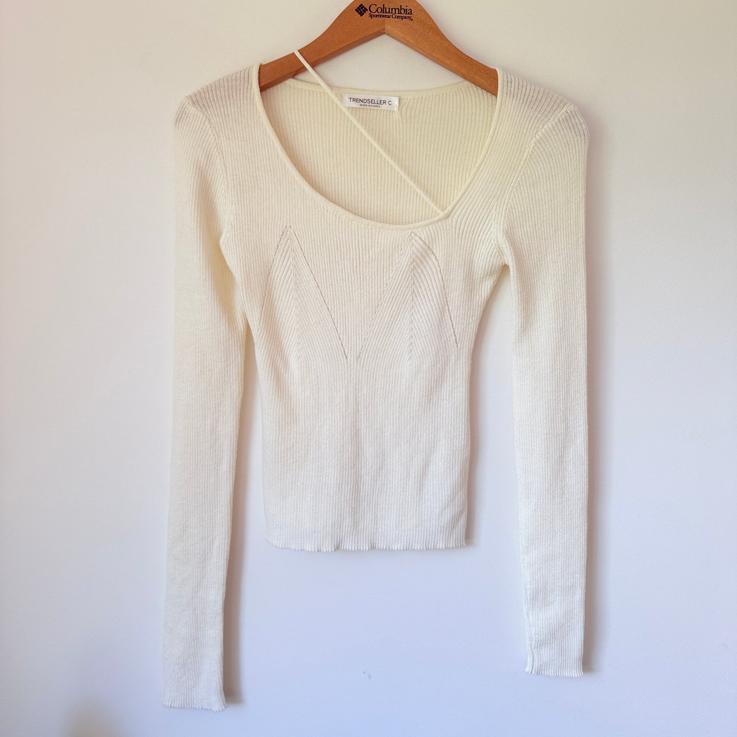 TRENDSELLER C Cream Ribbed Knit Criss-Cross Top - 35cm U/Arm