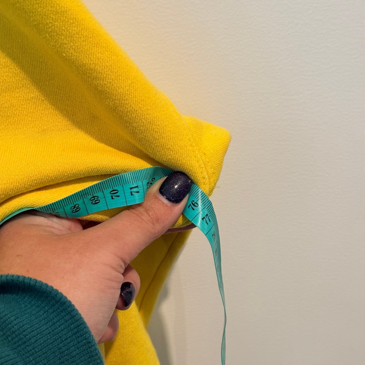 Holy Chic U/Arm to U/Arm 76cm Yellow Long-Sleeve Crewneck Sweatshirt
