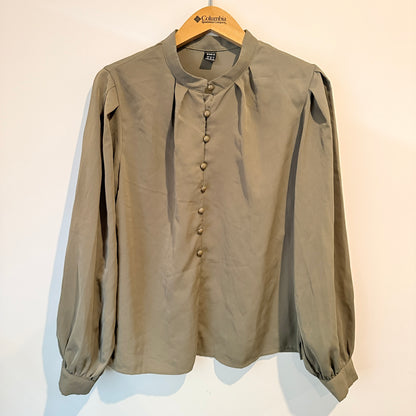 Shein Size M Long-Sleeved Shirt