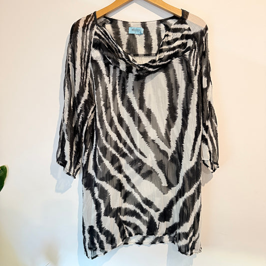 Jetblonde Size 14 Zebra Print Sheer Tunic Top