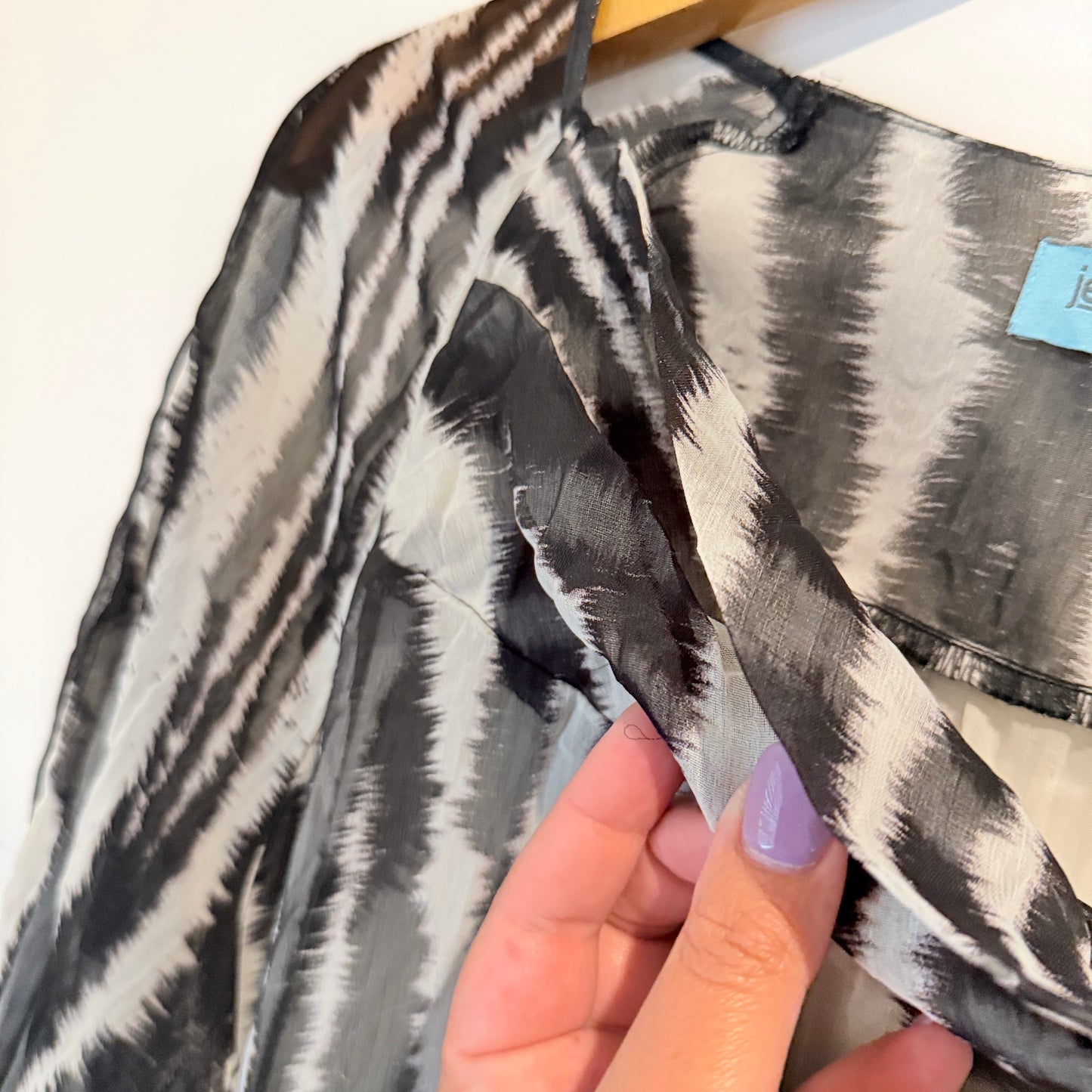 Jetblonde Size 14 Zebra Print Sheer Tunic Top